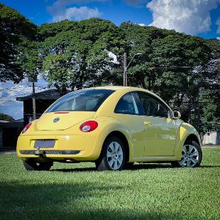 New Beetle 2.0 Amarelo