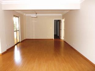 VENDE-SE LINDO APTO ED. SANT LOUIS ZONA 07