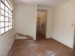 VENDE-SE EXCELENTE TERRENO VILA MORANGUEIRA ZR 7. PODE CONSTRUIR PREDIO