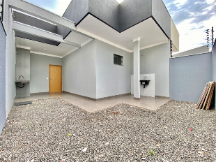 BELÍSSIMA CASA SEMI MOBILIADA NO CONJUNTO ITAPARICA