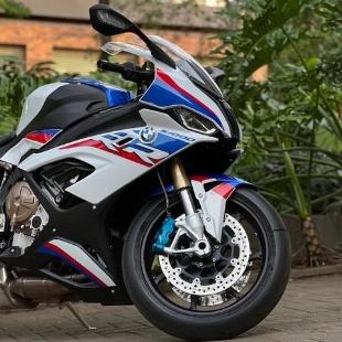 BMW S1000 RR 2022