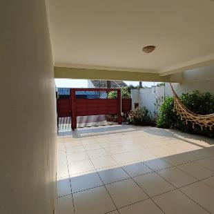 Linda Casa assobradada