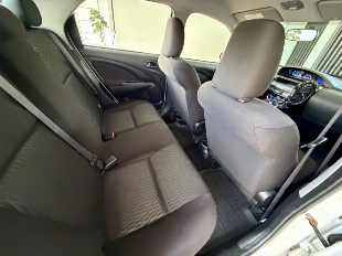 TOYOTA ETIOS SEDAN X 1.5 AUTOMÁTICO