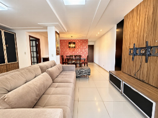 Seu Novo Lar na Zona 07 – 170 m², Mobiliado, Suíte e Garagem