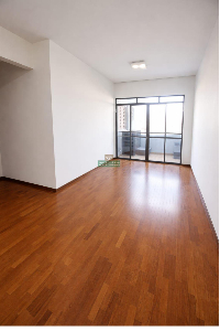 Imagem do anuncio Ótimo Apartamento com 3 quartos - Zona 7