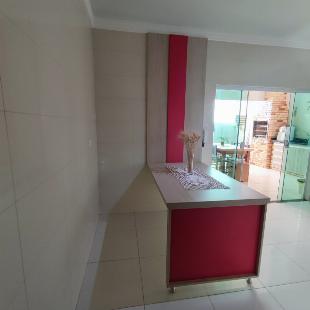 Linda Casa assobradada