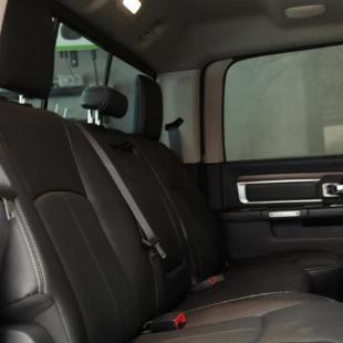 RAM 1500 CLASSIC LARAMIE 5.7 CD V8 4X4 AUT. 2022