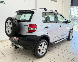Volkswagen Crossfox 1.6 Flex Completo