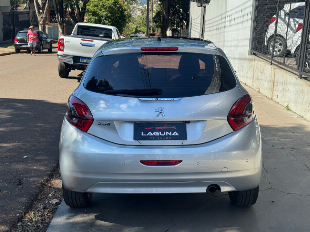Peugeot 208 Griffe 1.6