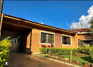 Casa em condomínio em Marialva