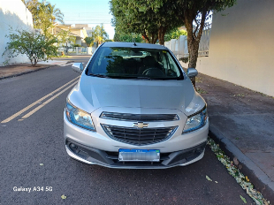 Onix Lt 1.4 automático