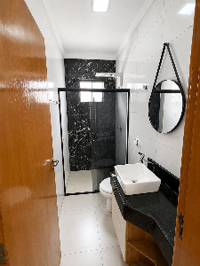 CASA NO JARDIM PARIS VI