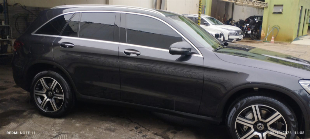 Mercedes-Benz GLC 220d Off-Road Diesel 2020 – Único Dono em Maringá