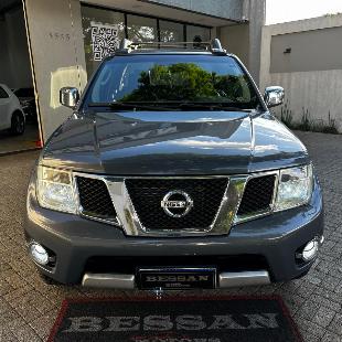 Nissan Frontier SL CD 4x4 2.5 tb Diesel aut. 5p.