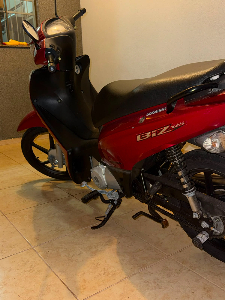Vende-se Honda Biz ES 15/15
