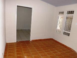 ALUGA-SE CASA ALVORADA PRÓX. UPA ZONA NORTE