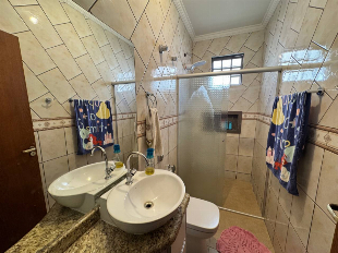 Casa no Condomínio Monte Alto