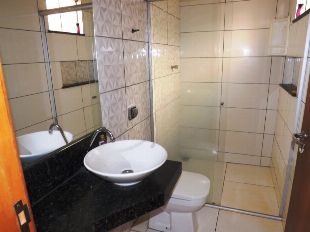 ALUGA-SE CASA LOTEAMENTO VILA VERDE IGUARAÇU-PR