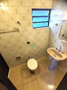 Ótimo Apartamento com 3 quartos - Zona 7