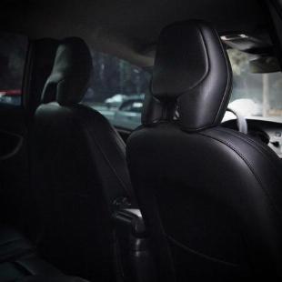 VOLVO V40 2.0 T4 KINET 2019