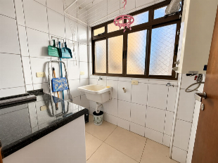Seu Novo Lar na Zona 07 – 170 m², Mobiliado, Suíte e Garagem