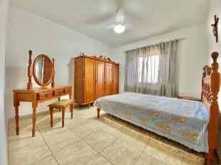 EXCELENTE CASA SEMI MOBILIADA NA ZONA 05