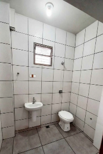 Conjunto Comercial com 100 m² na Zona 07 - Maringá/PR