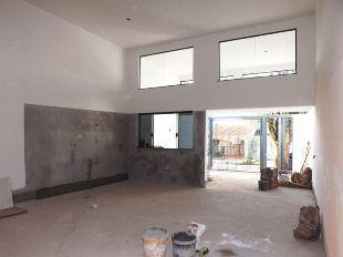 ALUGA-SE BELA CASA NOVA JD ALVORADA EM CONSTRUÇÃO. PRAZO DE ENTREGA 60 DIAS.