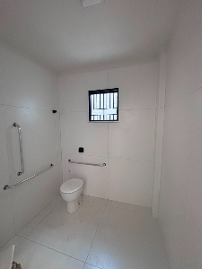 Galpão Comercial com 203 m², 3 Vagas - Zona 06, Maringá/PR