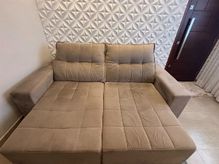 VENDE-SE SOFÁ EM BOM ESTADO E ÓTIMO PREÇO