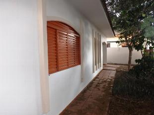 ALUGA-SE CASA PARQUE AVENIDA - MARINGÁ
