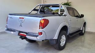 Triton L200 2010 Automática 3.5 4x4 Flex bem Conservada