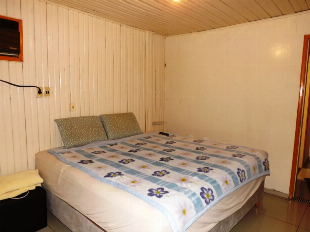 VENDE-SE CASA JD ALVORADA OU TROCA POR APTO (-) VALOR