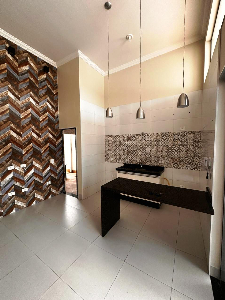 ALUGA-SE BELA CASA NOVA JD ALVORADA III. PROX. AV. PEDRO TAQUES.