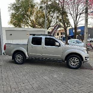 Nissan Frontier SL CD 4x4 2.5 tb Diesel aut. 5p.