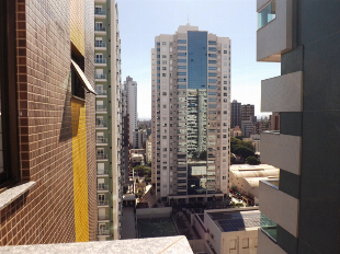 ALUGA-SE APTO MOBILIADO ED. CAMILA ELENA CENTRO DE MARINGÁ