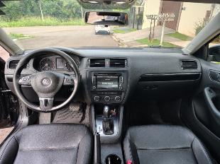Jetta Comfortline 2.0 8v Mi AT6 Flex ** Teto Solar **