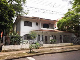 VENDE-SE BELO SOBRADO SEMI MOBILIADO AREA CENTRAL PRÓX. SHOOPING AVENIDA CENTER