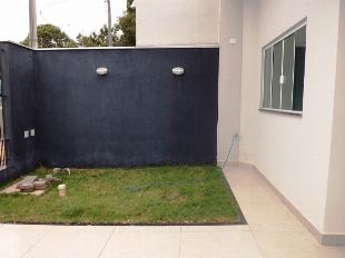 VENDE-SE CASA JD EBENEZER EM MARINGÁ