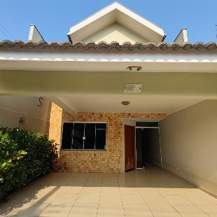 Linda Casa assobradada