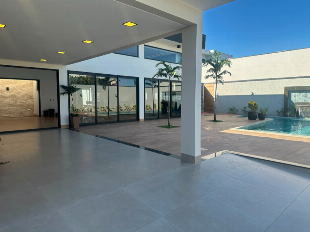 RESIDÊNCIA NO JARDIM MUNIQUE