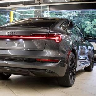 AUDI E TRON SPB 2022