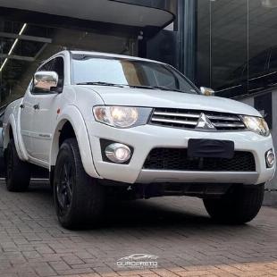 MITSUBISHI L200 TRITON 2.4 HLS 2015