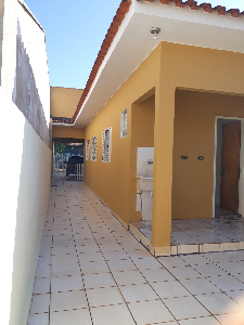 Casa com 3 Quartos (Suíte com Ar Condicionado)