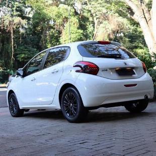 PEUGEOT 208 ALLURE MT 2019