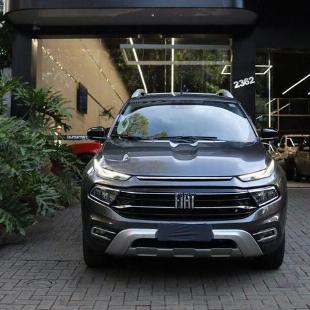 FIAT TORO VOLC TURB AT6 2022