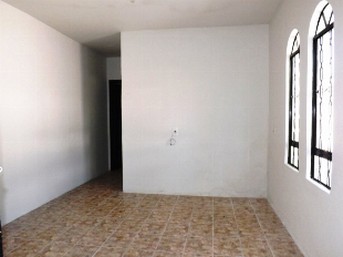 ALUGA-SE CASA LOTEAMENTO BATEL