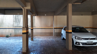 Vendemos apartamento duplex, com dois quartos, próximo a UEM.