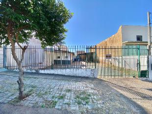 TERRENO COMERCIAL COM CASA NO JARDIM MONTE REI