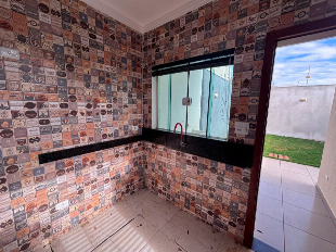 Casa para Alugar com 2 Quartos, 80m² e 2 Vagas no Jardim Itália em Marialva/PR